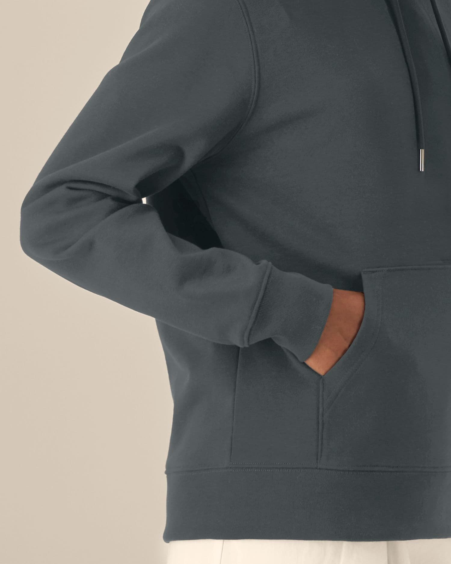 49215